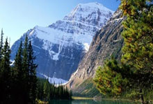 28圈：[英超]曼联战平切尔西：进球1比1 门框1比1.